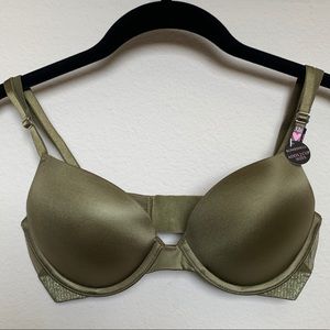VICTORIAS SECRET Bombshell Plunge Push-Up Bra